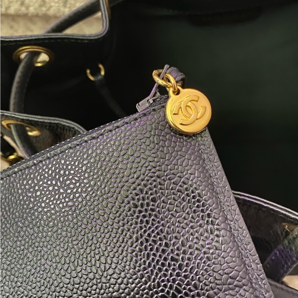 Chanel Bucket Bag VINTAGE 24k HW - Picture 8 of 9